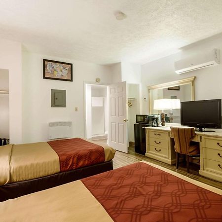 Econo Lodge Inn&Suites Pocono near Lake Harmony White Haven Exterior foto