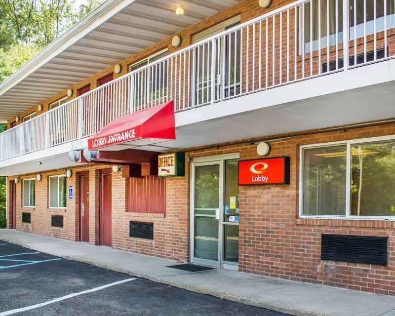 Econo Lodge Inn&Suites Pocono near Lake Harmony White Haven Exterior foto